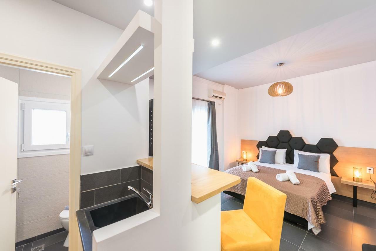 Acropolis Foothill Apartment Athena Bagian luar foto