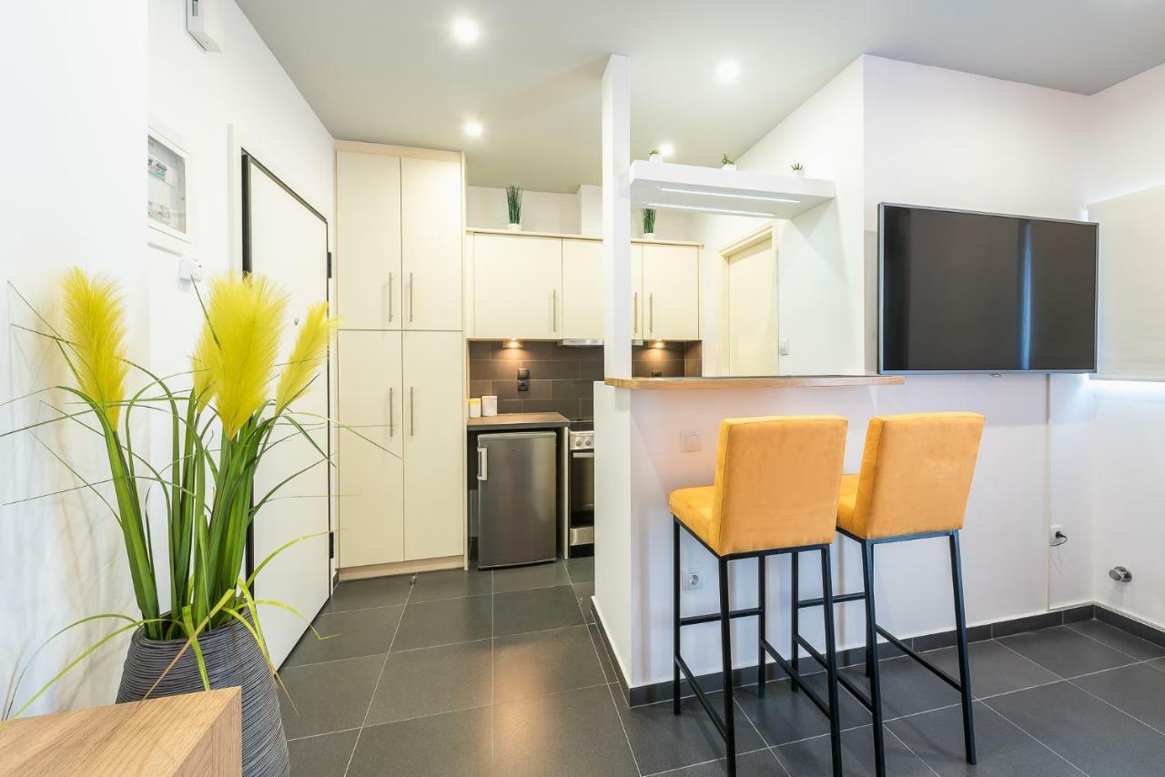 Acropolis Foothill Apartment Athena Bagian luar foto